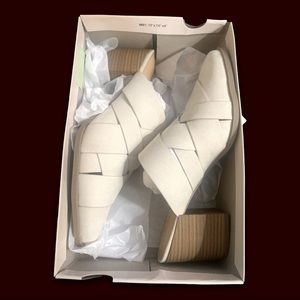 LAUREN CONRAD MULE WOMENS IVORY SIZE 10 NEW IN BOX MEMORY FOAM